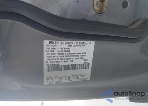 1999 Mercury Grand Marquis Ls z USA, uszkodzony, nr VIN 2MEFM75W1XX681218